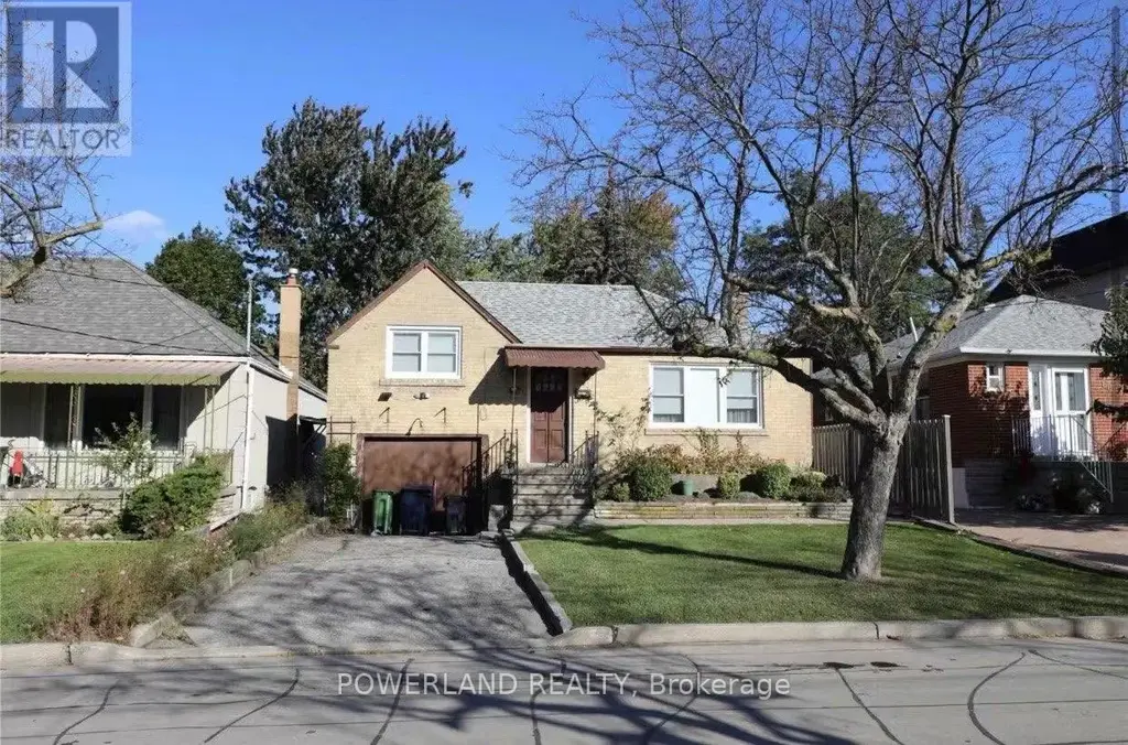 58 Abitibi Avenue, Toronto (Newtonbrook East)